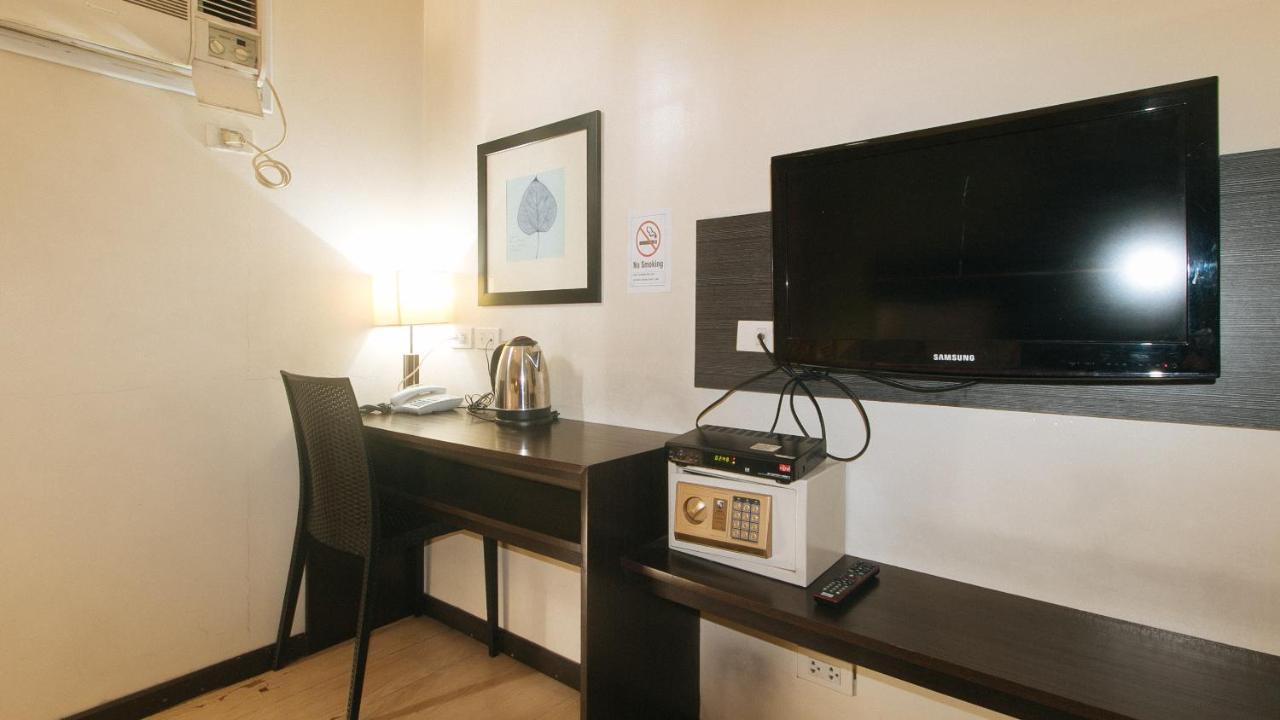 Lorenzzo Suites Hotel Makati City Exteriér fotografie