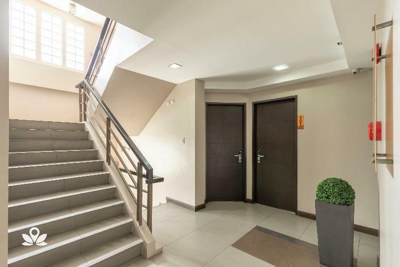 Lorenzzo Suites Hotel Makati City Exteriér fotografie